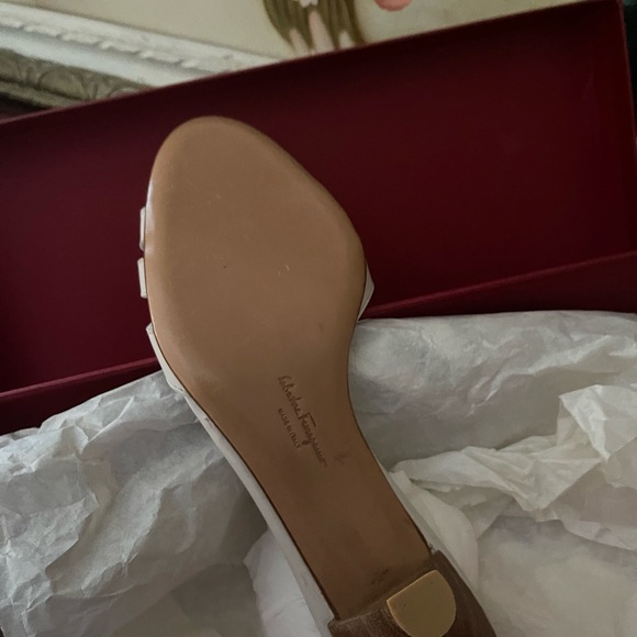 Salvatore Ferragamo - Picture 2 of 4